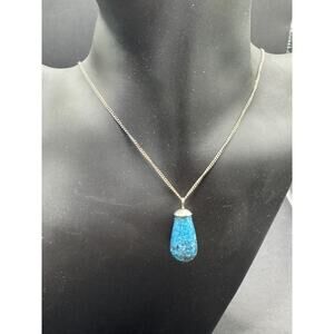 Vtg 925 Sterling Silver Chain Blue Sparkling Teardrop Pendant Calming Necklace